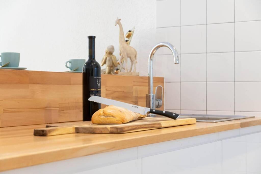 מדריד Luxury Apartment Puerta Del Sol City Center Gran Via With Ac מראה חיצוני תמונה