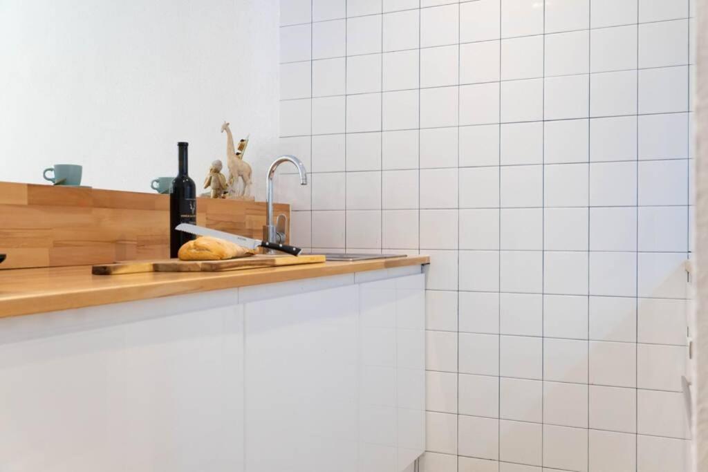 מדריד Luxury Apartment Puerta Del Sol City Center Gran Via With Ac מראה חיצוני תמונה