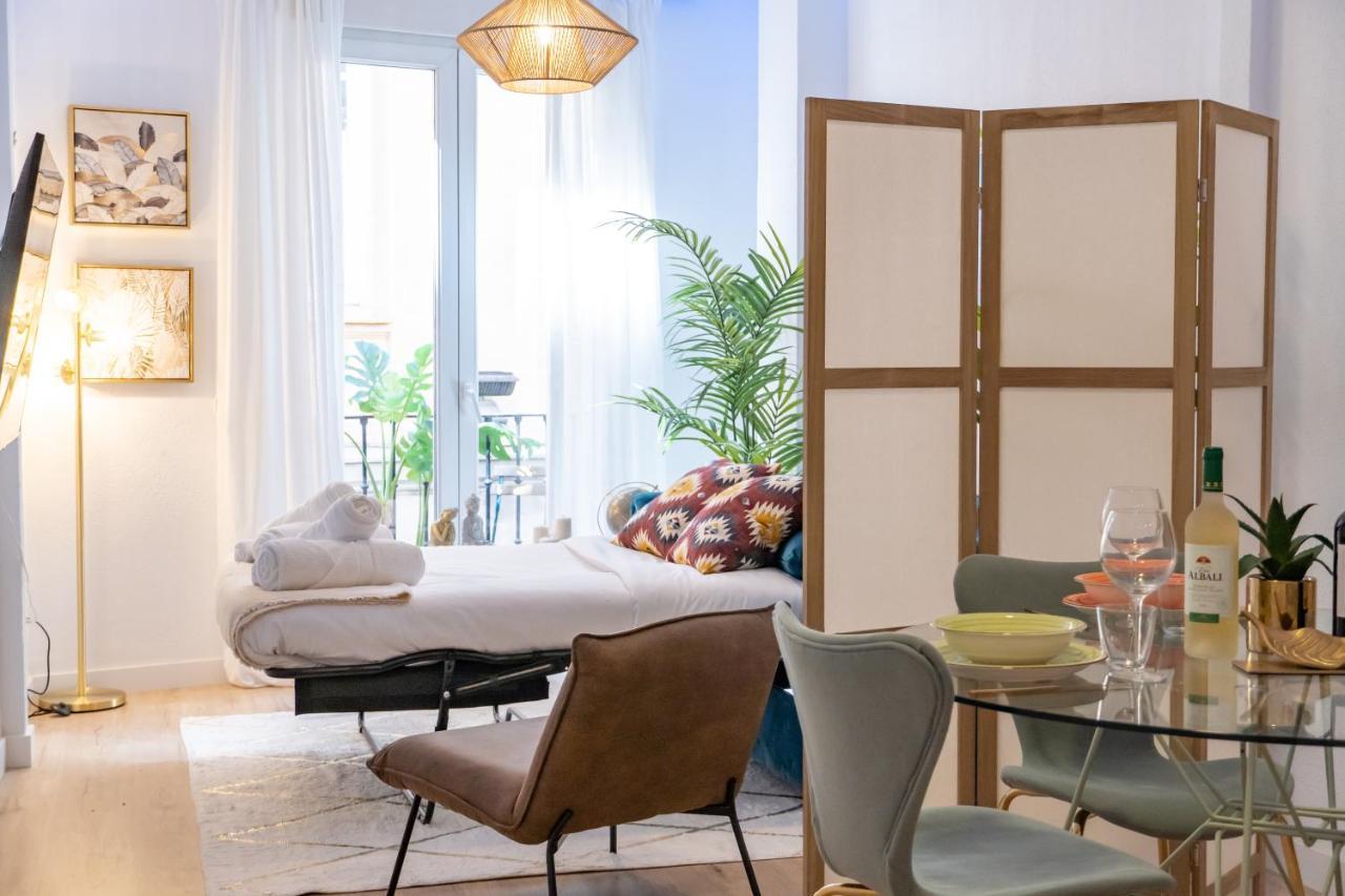 מדריד Luxury Apartment Puerta Del Sol City Center Gran Via With Ac מראה חיצוני תמונה
